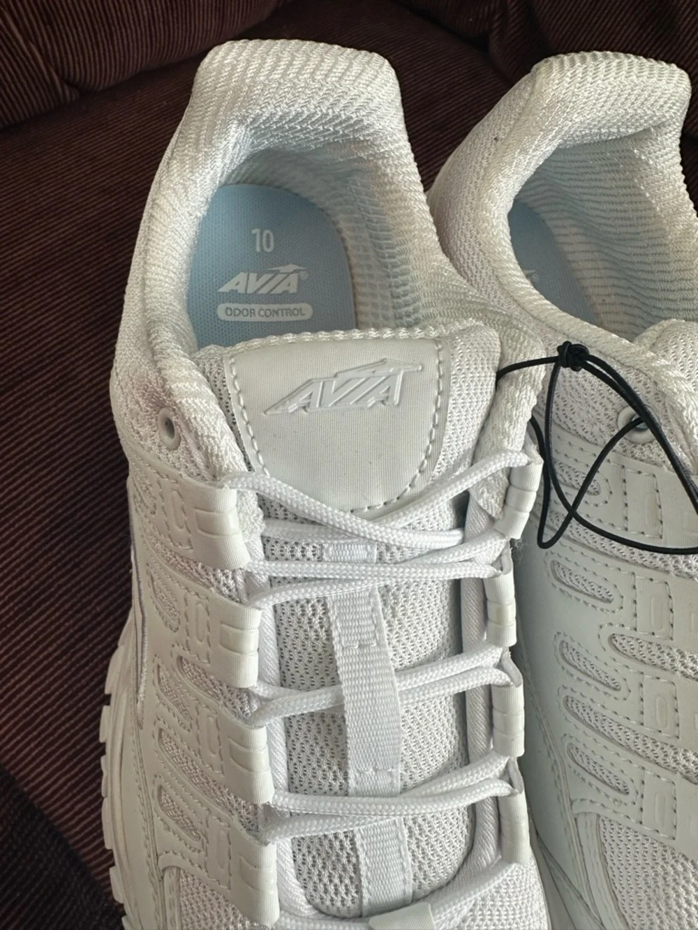 NWTS Avia White Womens Elevate Athletic Low-Top Walking Sneakers Sz 10 - Picture 3 of 11